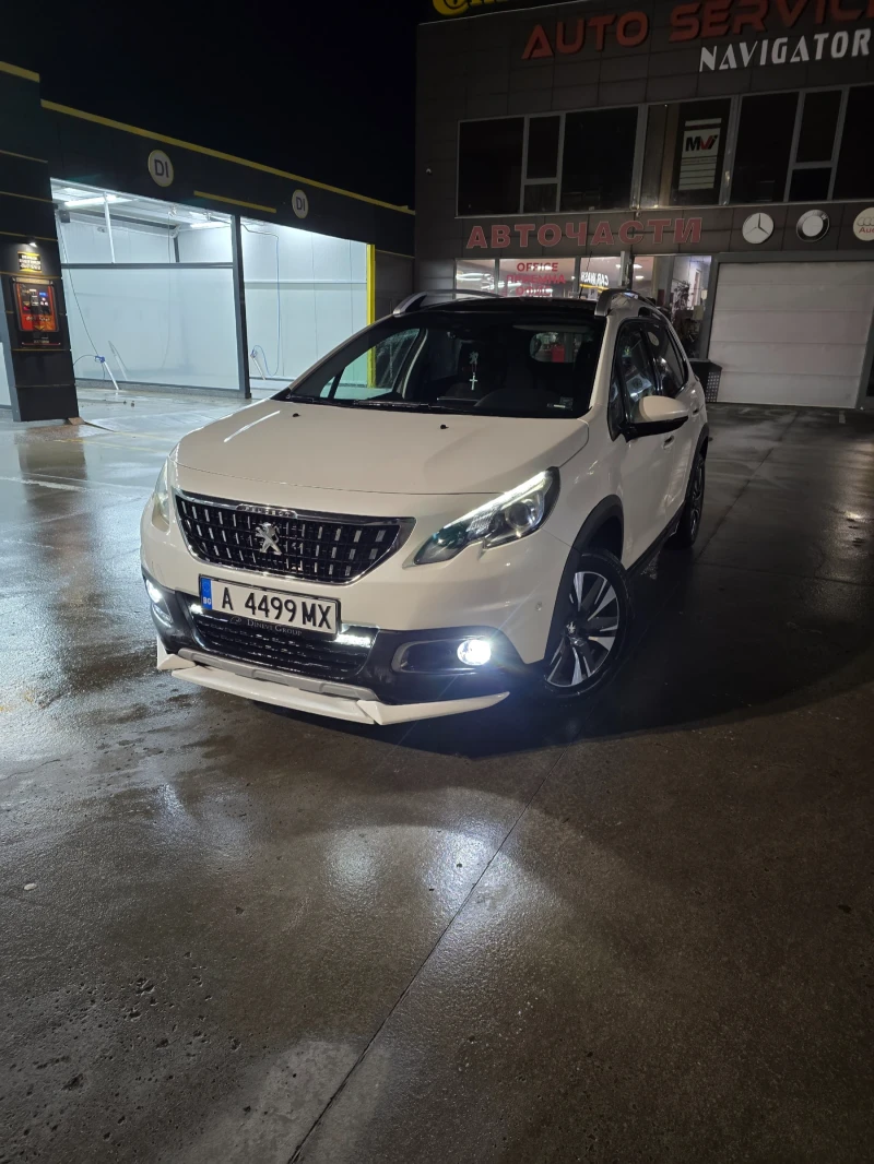 Peugeot 2008 1.2 Allure 110hp AT6 FULL EKSTRI, снимка 1 - Автомобили и джипове - 48603081