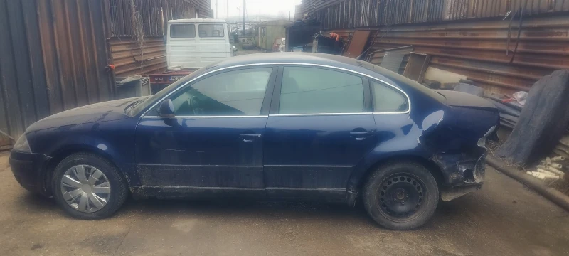 VW Passat 1.9TDI, снимка 3 - Автомобили и джипове - 48972718