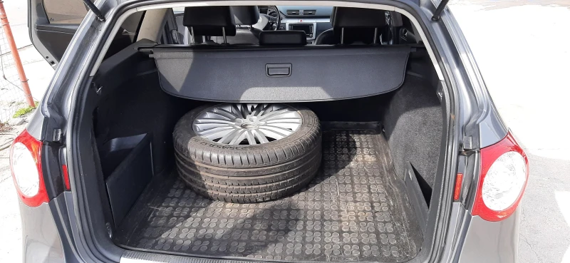 VW Passat 3.2, снимка 9 - Автомобили и джипове - 52558402