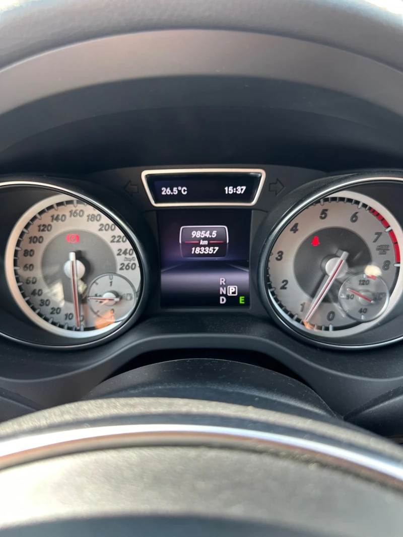 Mercedes-Benz CLA 200 Shooting Brake OrangeArt Edition, снимка 10 - Автомобили и джипове - 52620395