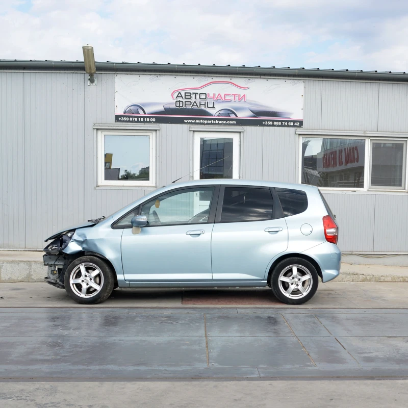 Honda Jazz 1.3 I, снимка 3 - Автомобили и джипове - 51213536