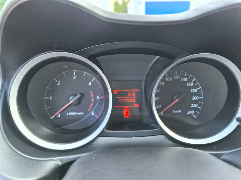 Mitsubishi Lancer 1.8did 150k.c. 6ck., снимка 10 - Автомобили и джипове - 51220281