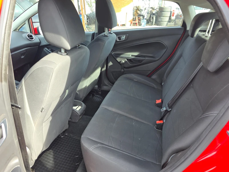 Ford Fiesta 1.0i-EcoBoost/Автоматик/Лизинг, снимка 9 - Автомобили и джипове - 52242389