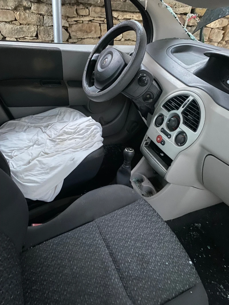 Renault Modus, снимка 3 - Автомобили и джипове - 52429978