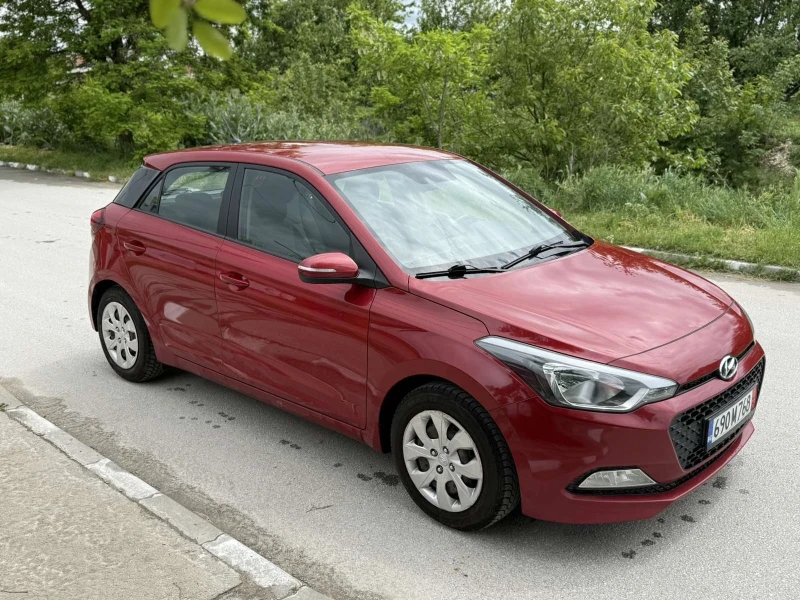 Hyundai I20 1.250 Бензин/Газ, снимка 5 - Автомобили и джипове - 52673512