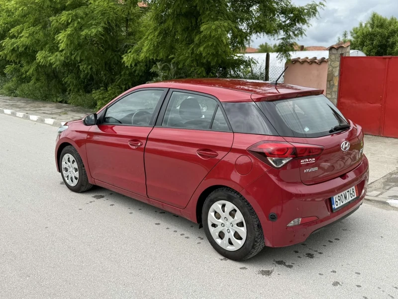 Hyundai I20 1.250 Бензин/Газ, снимка 6 - Автомобили и джипове - 52673512