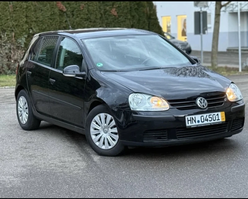 VW Golf, снимка 2 - Автомобили и джипове - 53193819