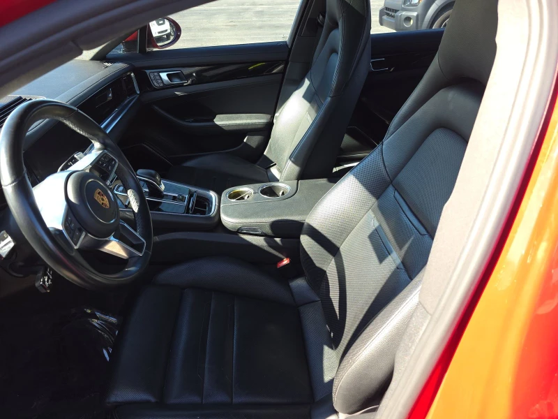 Porsche Panamera 4* CARFAX * БЕЗ ПЪРВОНАЧАЛНА ВНОСКА, снимка 10 - Автомобили и джипове - 53274295