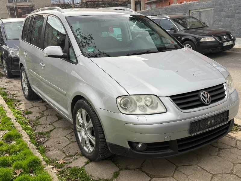 VW Touran 2.0 140hp, снимка 4 - Автомобили и джипове - 53403855