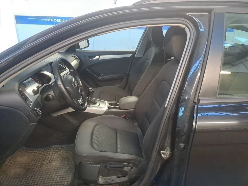 Audi A4 * 2.0TDI* 170к.с.* Led* , снимка 5 - Автомобили и джипове - 53608663