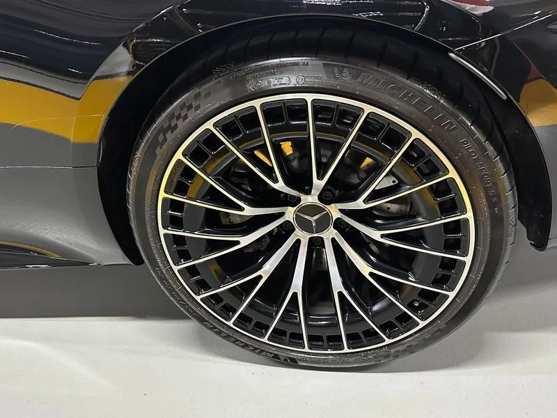 Mercedes-Benz CLE AMG CLE53 4MATIC+ Cabriolet| 435к.с.| ВКЛ.ТЕХНОТЕС, снимка 5 - Автомобили и джипове - 55428355