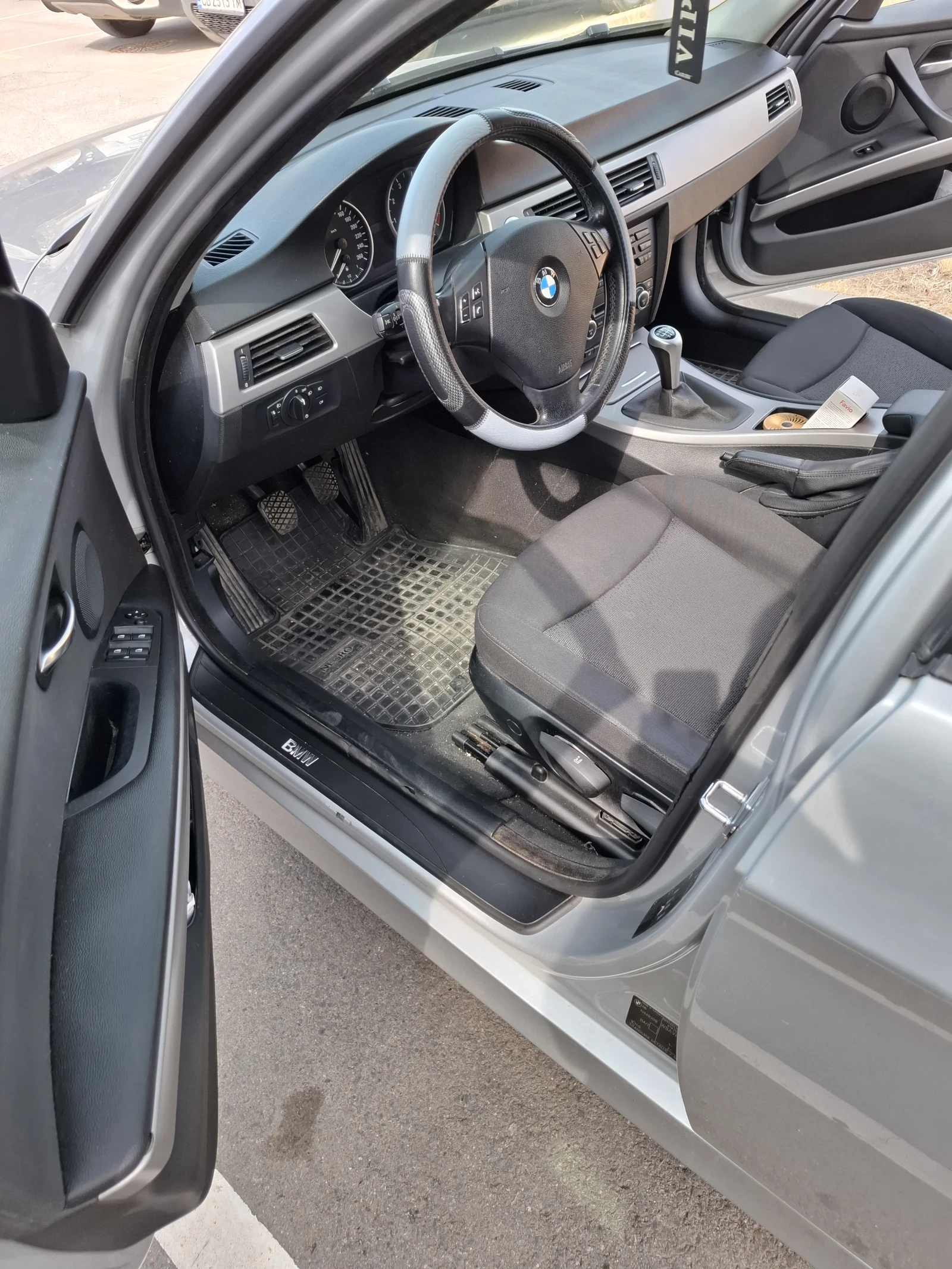 BMW 318 2.0 i | Mobile.bg   12