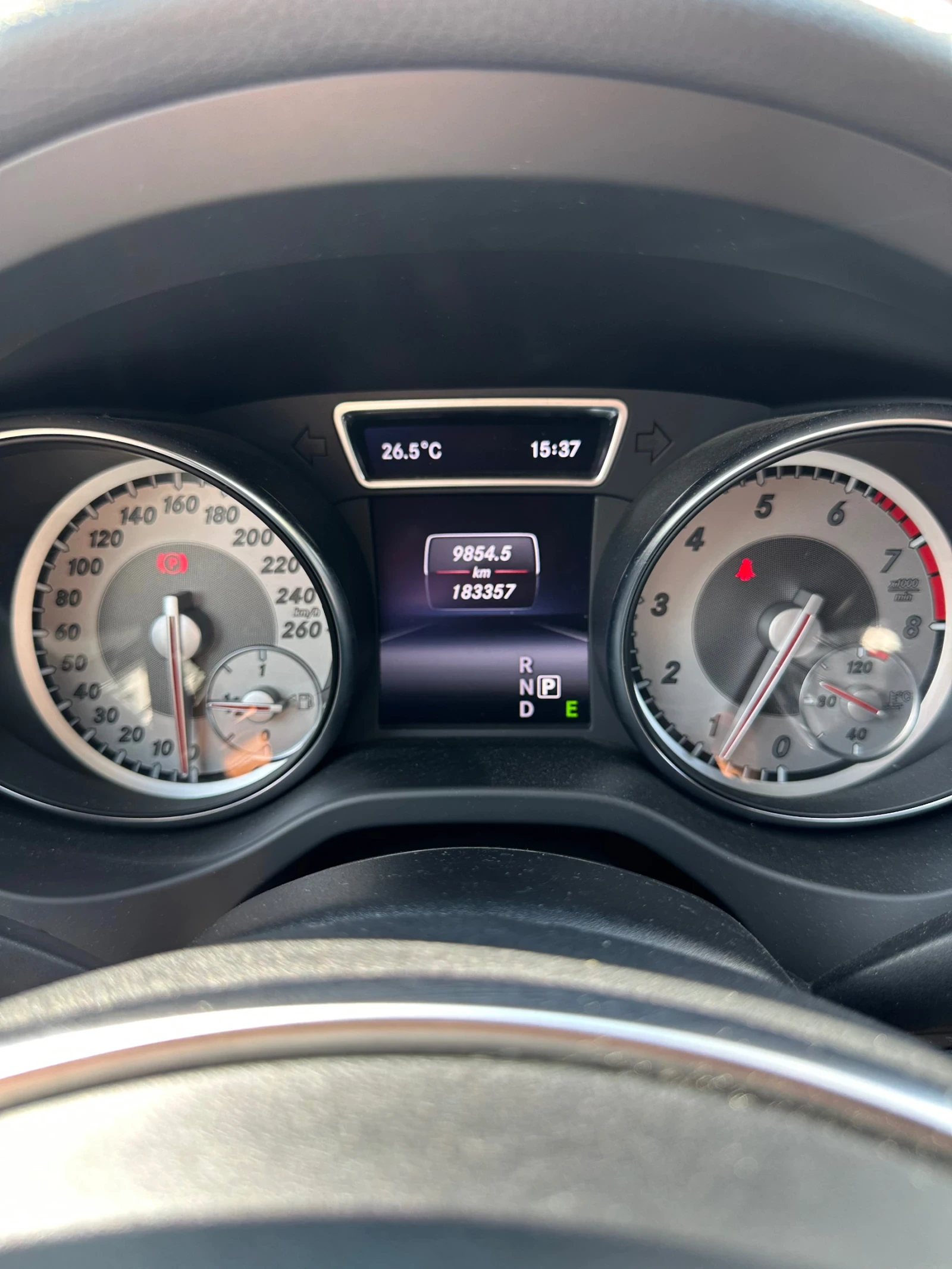 Mercedes-Benz CLA 200 Shooting Brake OrangeArt Edition - изображение 10