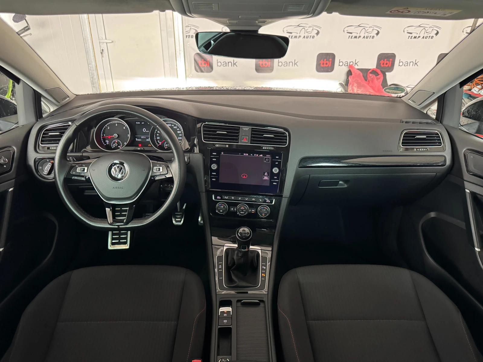 VW Golf 2.0TDI* 150к.с* СЕРВИЗНА КНИЖКА С ПЪЛНА ИСТОРИЯ VW - изображение 7