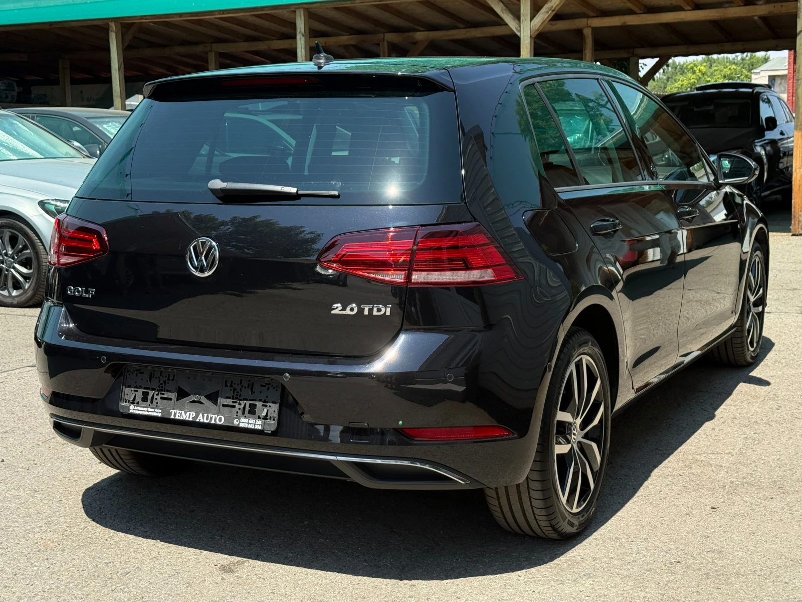 VW Golf 2.0TDI* 150к.с* СЕРВИЗНА КНИЖКА С ПЪЛНА ИСТОРИЯ VW - изображение 3
