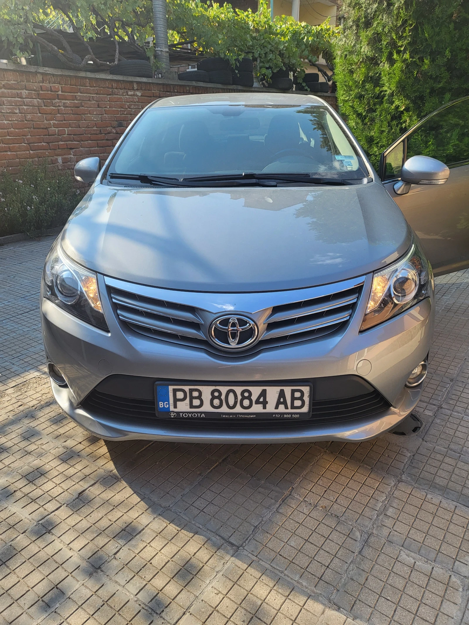 Toyota Avensis  - изображение 3