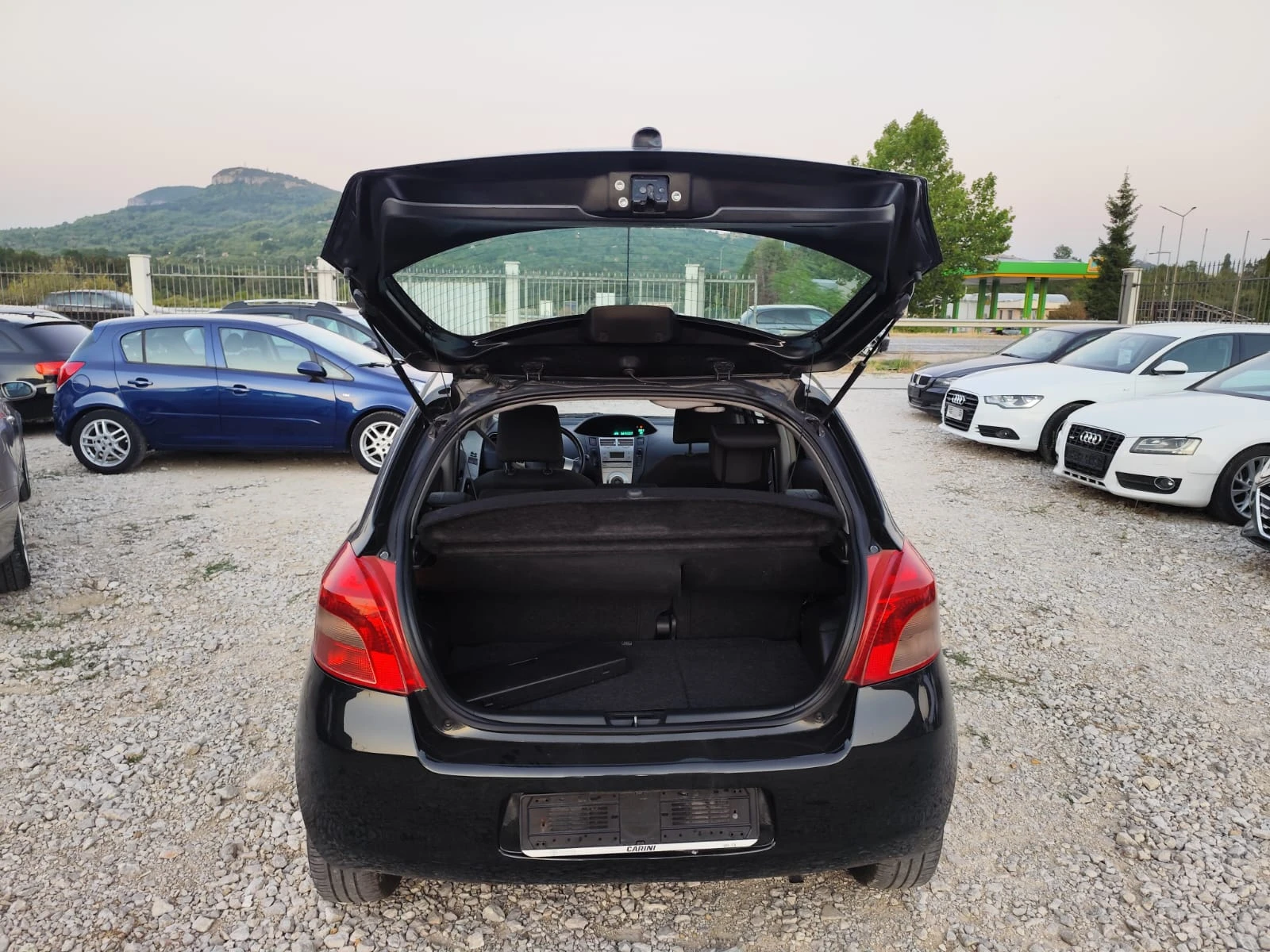 Toyota Yaris 1.0 бензин Италия - изображение 7