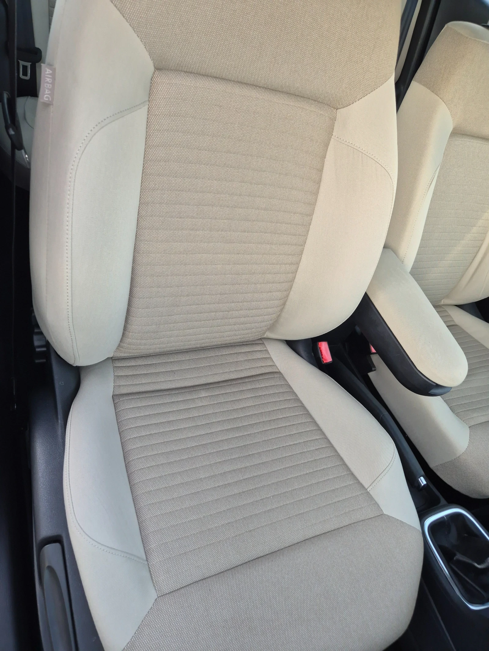 VW Polo 1.6TDI  - изображение 8