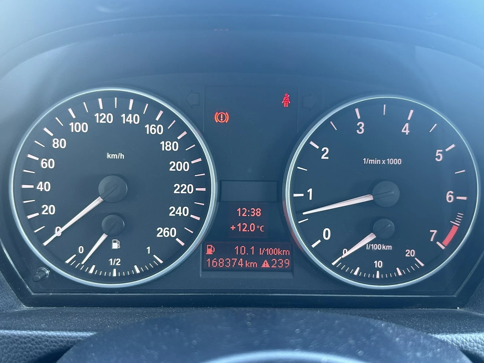 BMW 318  - изображение 6