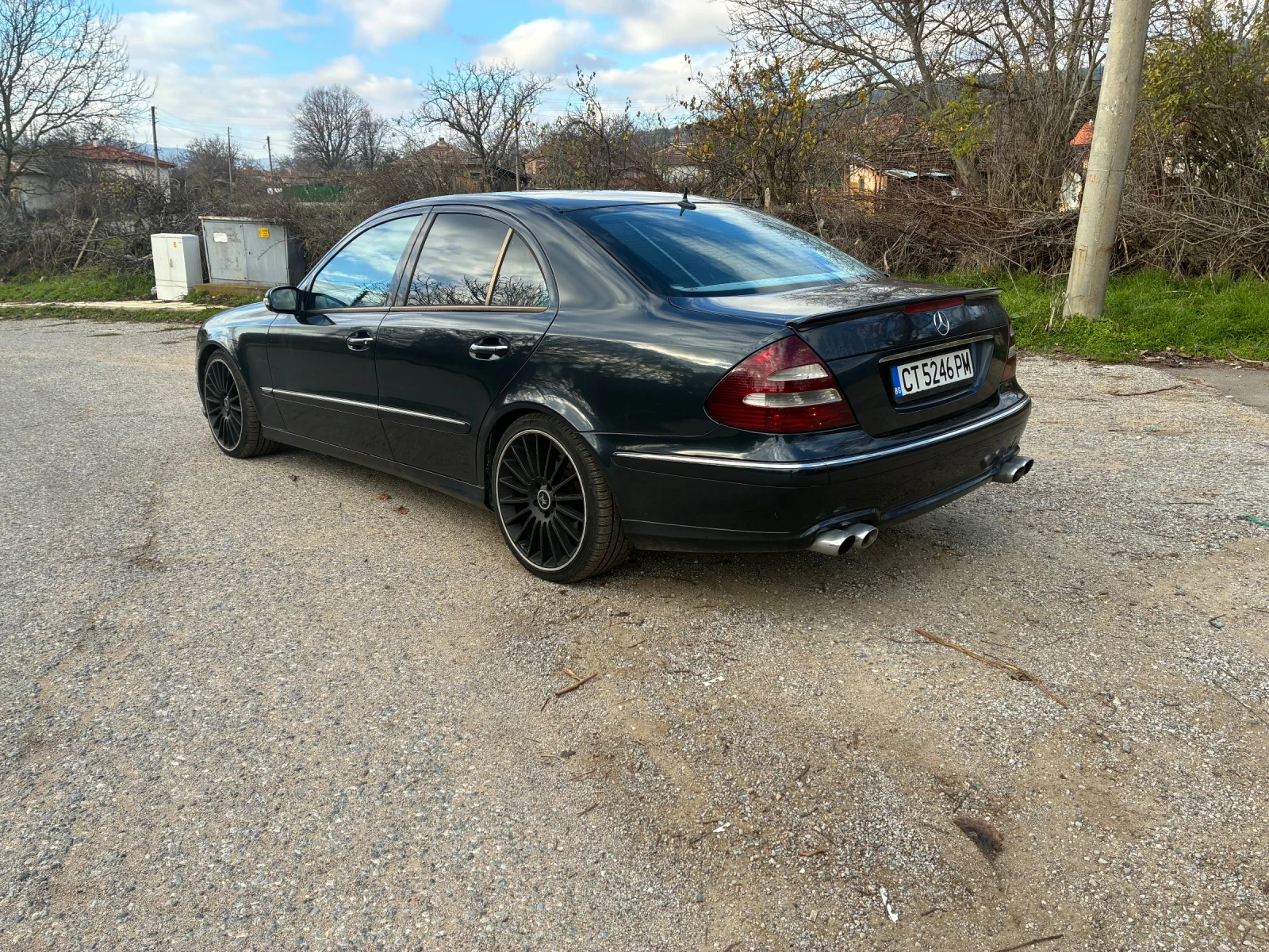 Mercedes-Benz E 500  - изображение 4