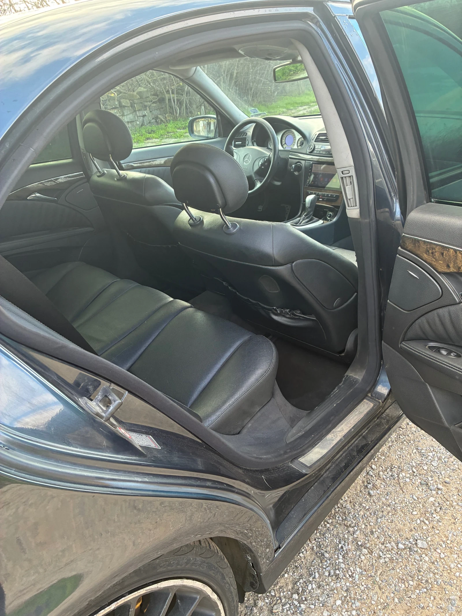 Mercedes-Benz E 500  - изображение 9