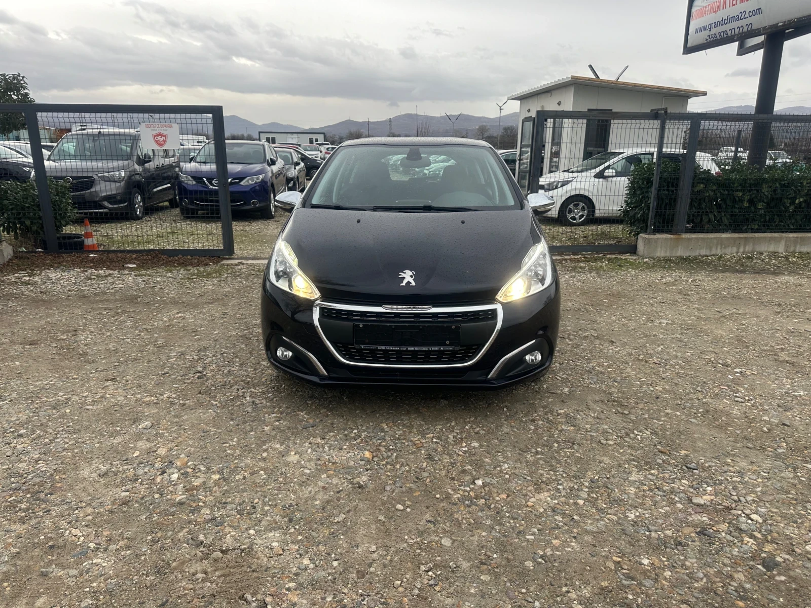 Peugeot 208 1.2 PureTech Allure - изображение 2