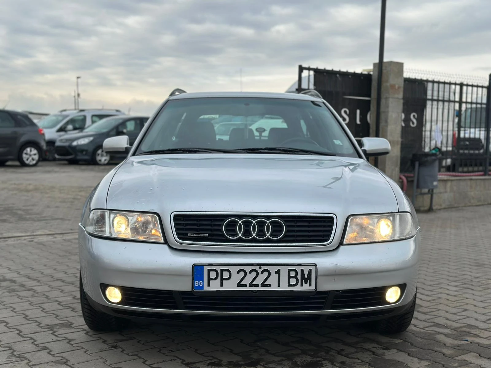 Audi A4 / 4X4 / GAS /  - изображение 8