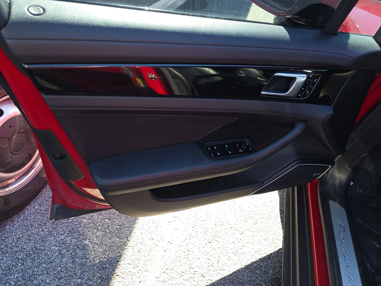 Porsche Panamera 4* CARFAX * БЕЗ ПЪРВОНАЧАЛНА ВНОСКА - изображение 9