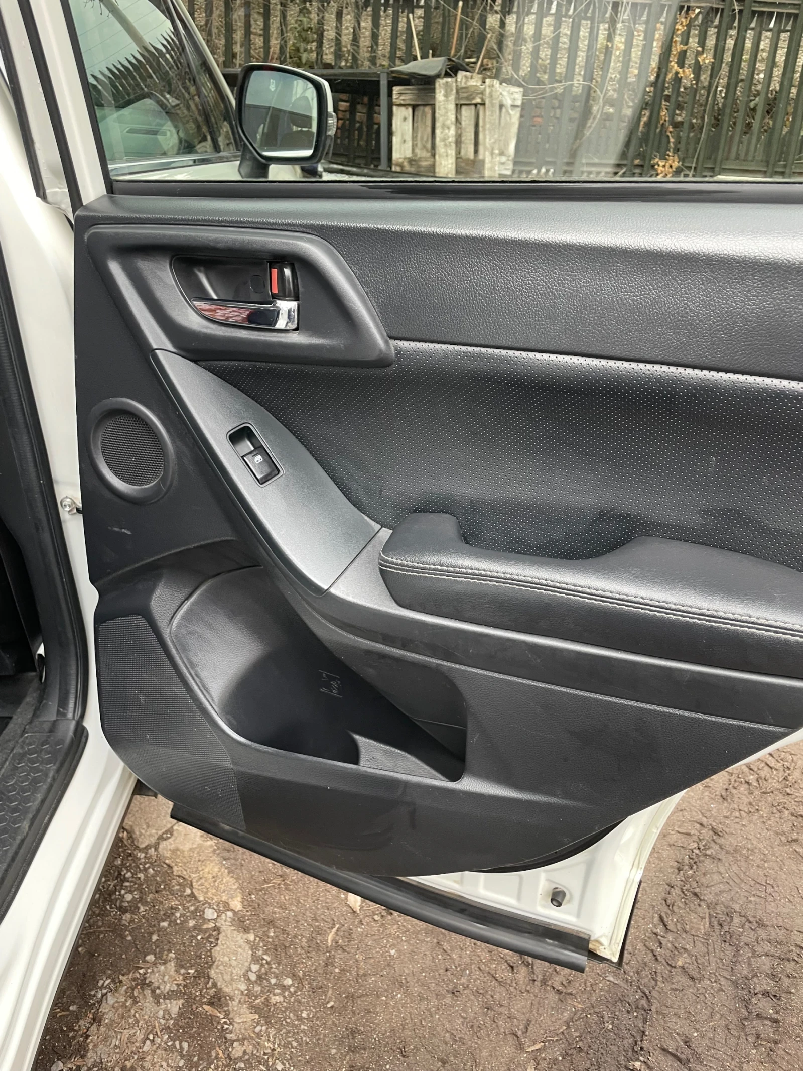 Subaru Forester  - изображение 4