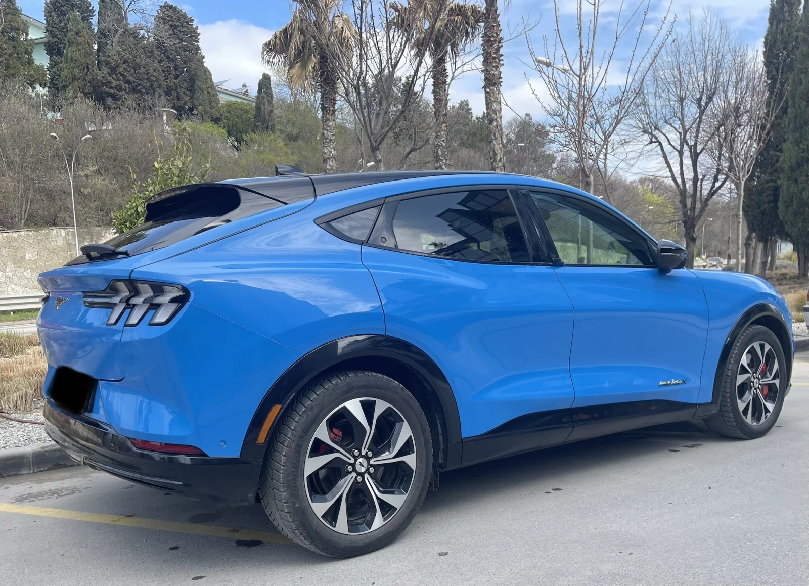 Ford Mustang Mach-E 98KW 4x4 Premium Extended range B&O, снимка 4 - Автомобили и джипове - 53651242