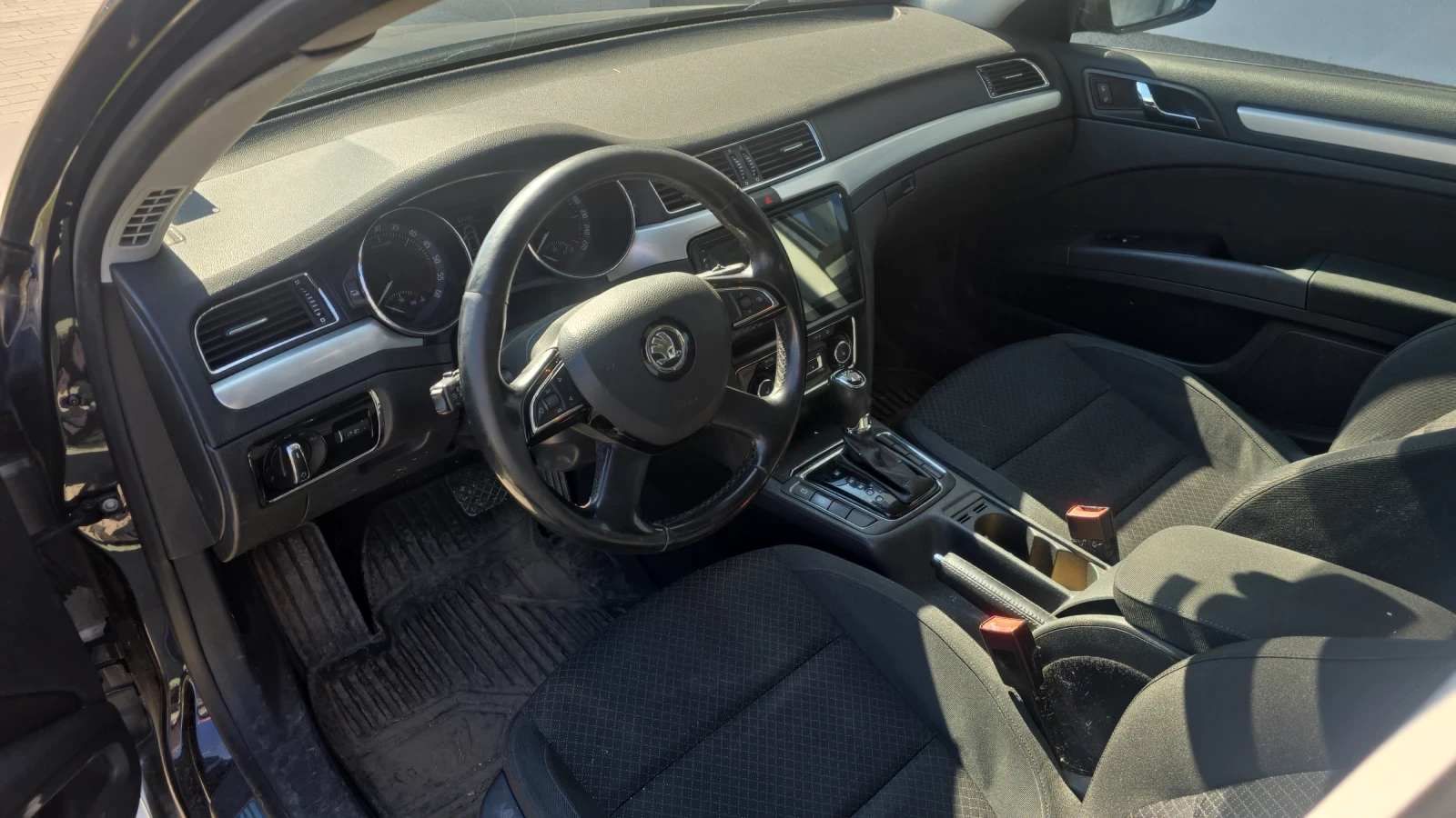 Skoda Superb 2000 TDI 4X4 170 к.с  DSG, снимка 7 - Автомобили и джипове - 53817759