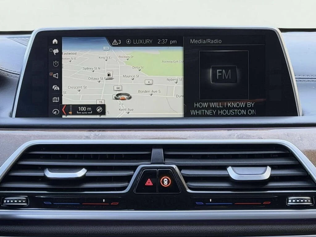 BMW 750 xDrive* АвтоКредит* (ЦЕНА ДО БГ), снимка 9 - Автомобили и джипове - 54030672