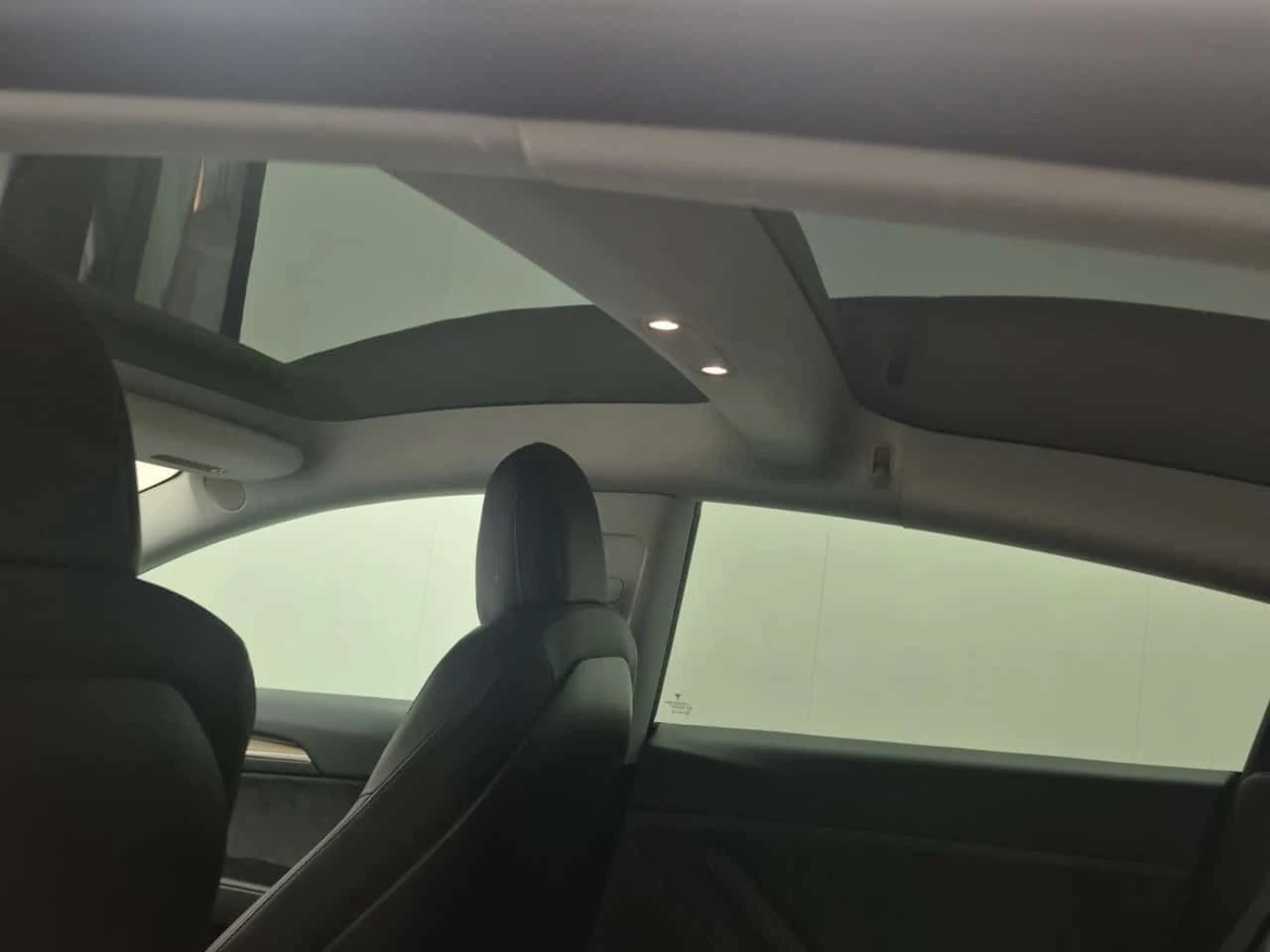 Tesla Model 3 | STANDARD RANGE | RWD | CARFAX , снимка 13 - Автомобили и джипове - 54114720