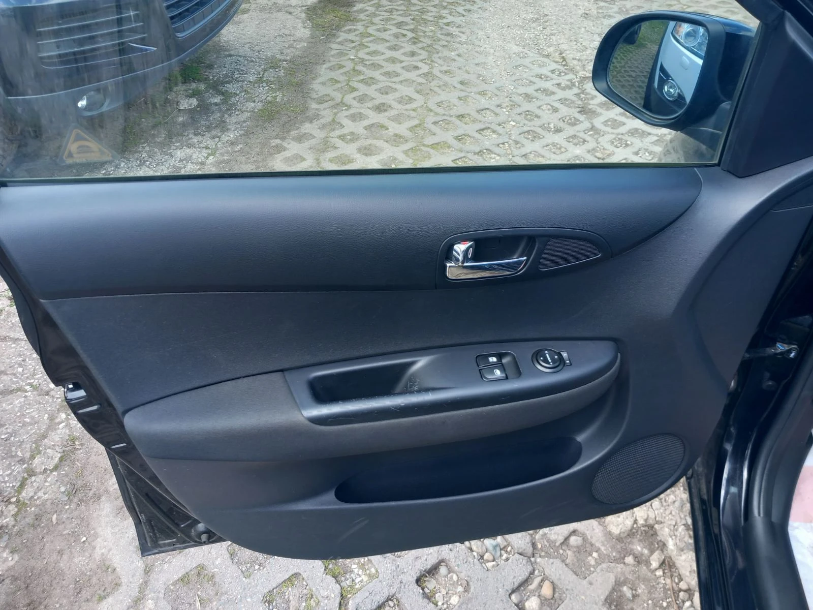 Hyundai I20, снимка 7 - Автомобили и джипове - 54229853