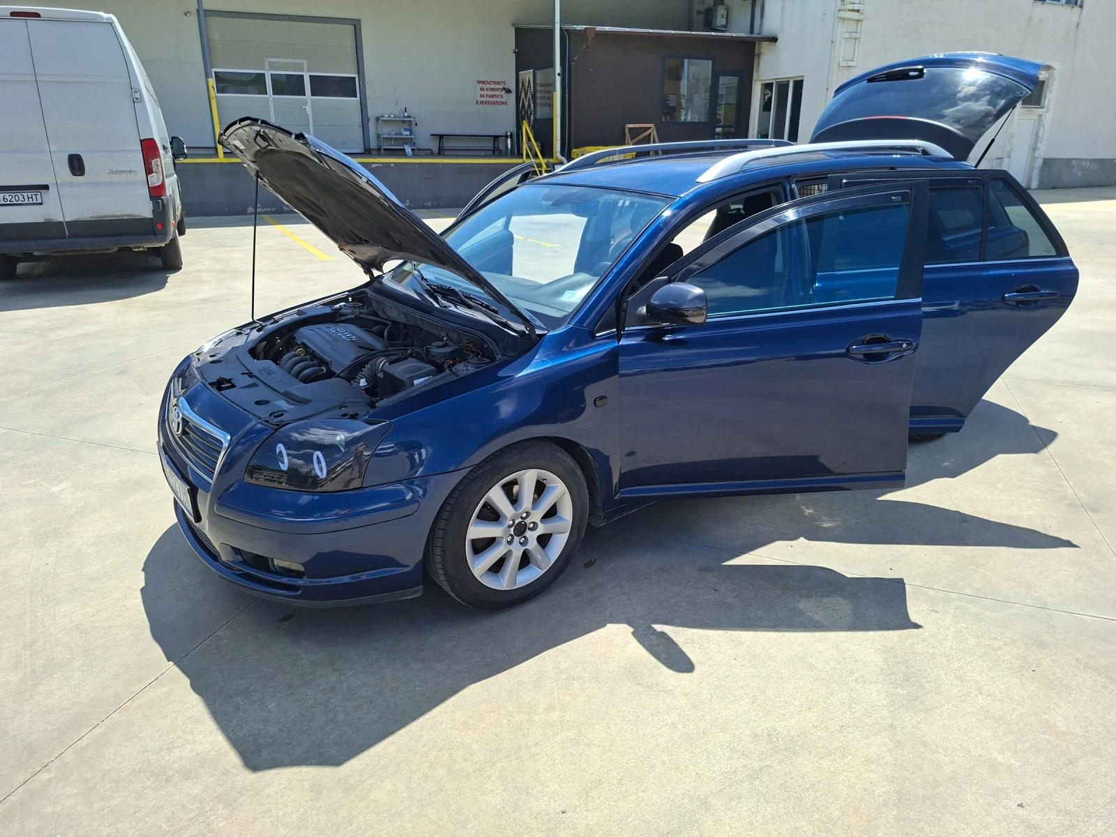 Toyota Avensis Т25, снимка 4 - Автомобили и джипове - 54498289