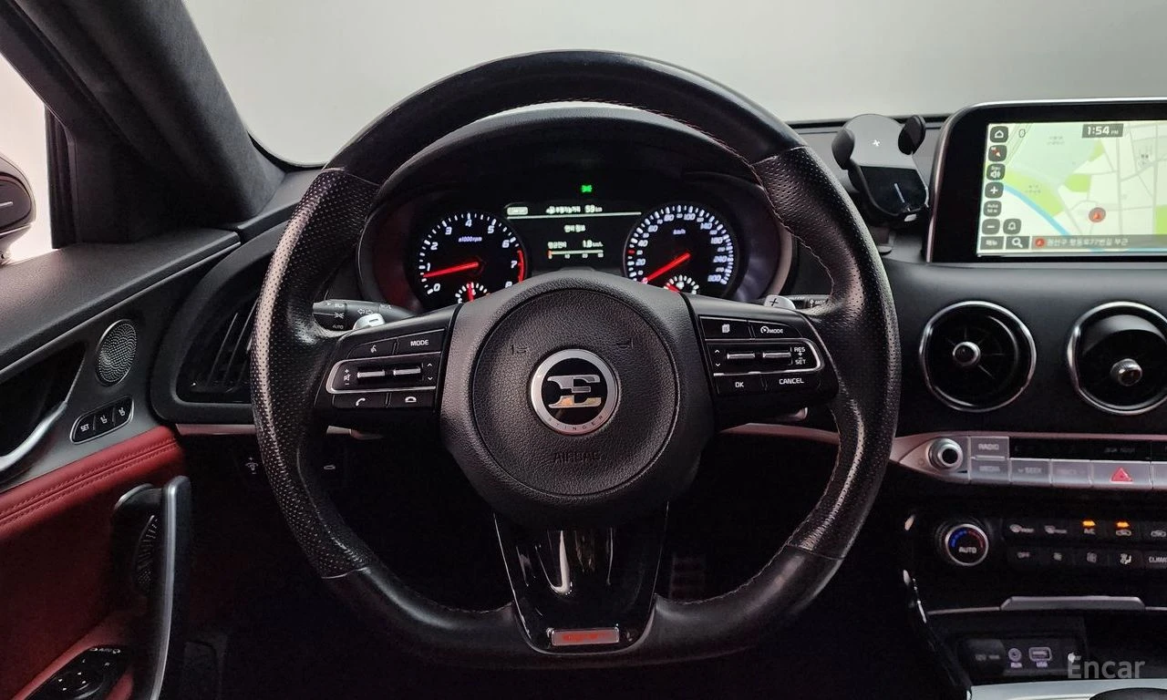 Kia Stinger 3.3 GT 2WD* HARMAN KARDON* 360 CAM* HEAD-UP* , снимка 9 - Автомобили и джипове - 54554356