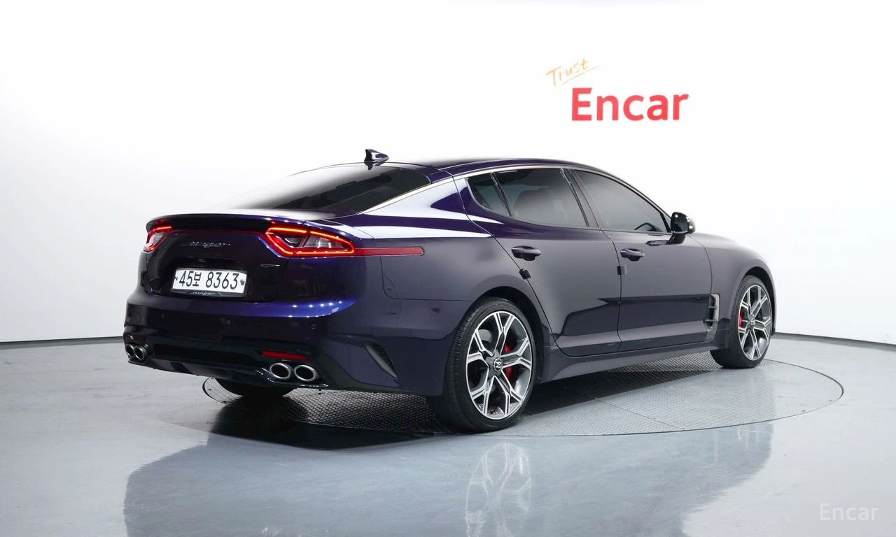 Kia Stinger 3.3 GT 2WD* HARMAN KARDON* 360 CAM* HEAD-UP* , снимка 3 - Автомобили и джипове - 54554356