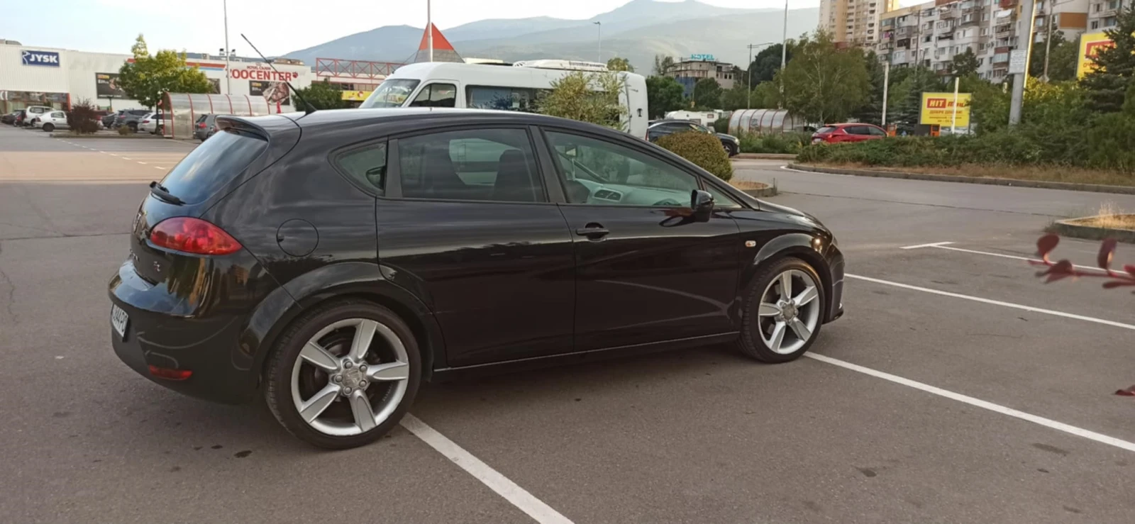 Seat Leon FR, снимка 4 - Автомобили и джипове - 54579108