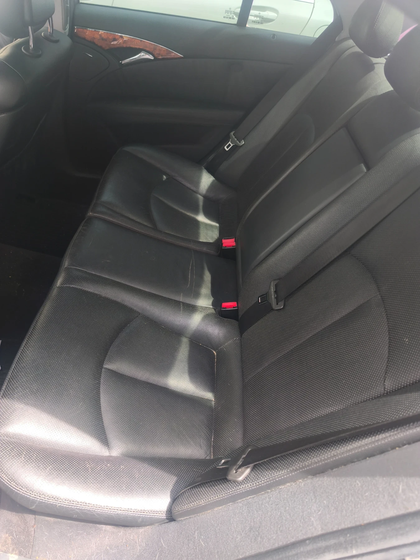Mercedes-Benz E 500, снимка 9 - Автомобили и джипове - 54604895