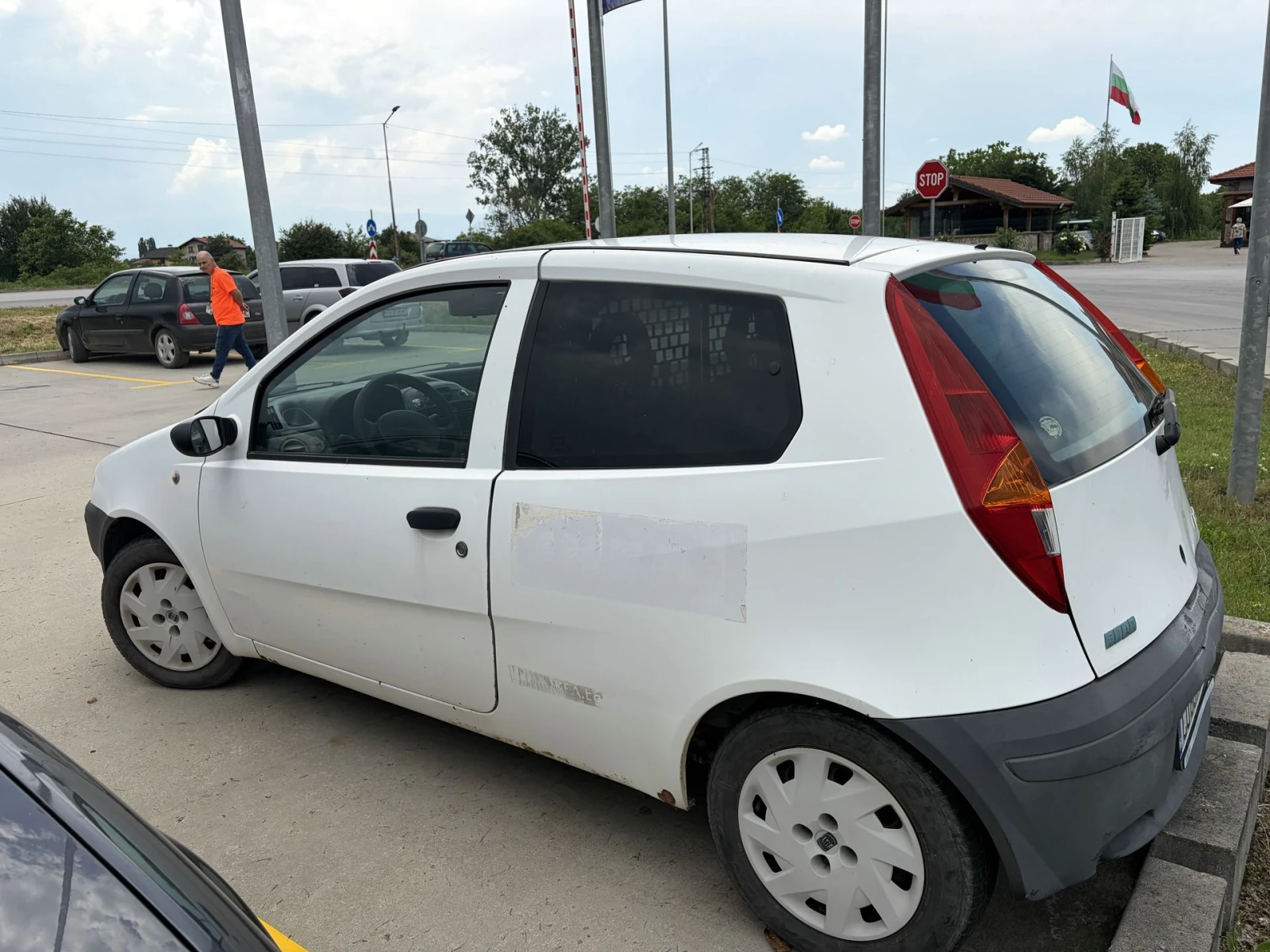 Fiat Punto, снимка 5 - Автомобили и джипове - 54867897