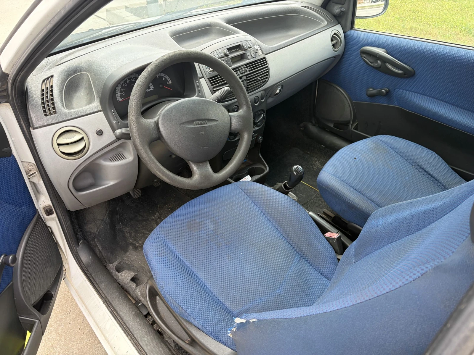 Fiat Punto, снимка 4 - Автомобили и джипове - 54867897