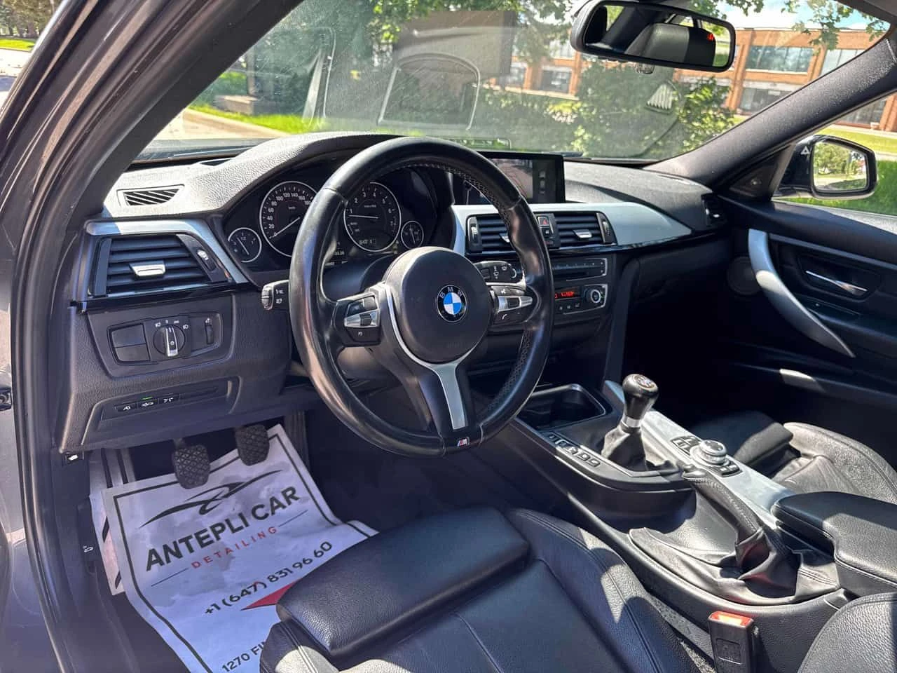 BMW 335 | HUD | M PACK | HARMAN KARDON | CARFAX | , снимка 5 - Автомобили и джипове - 55014844