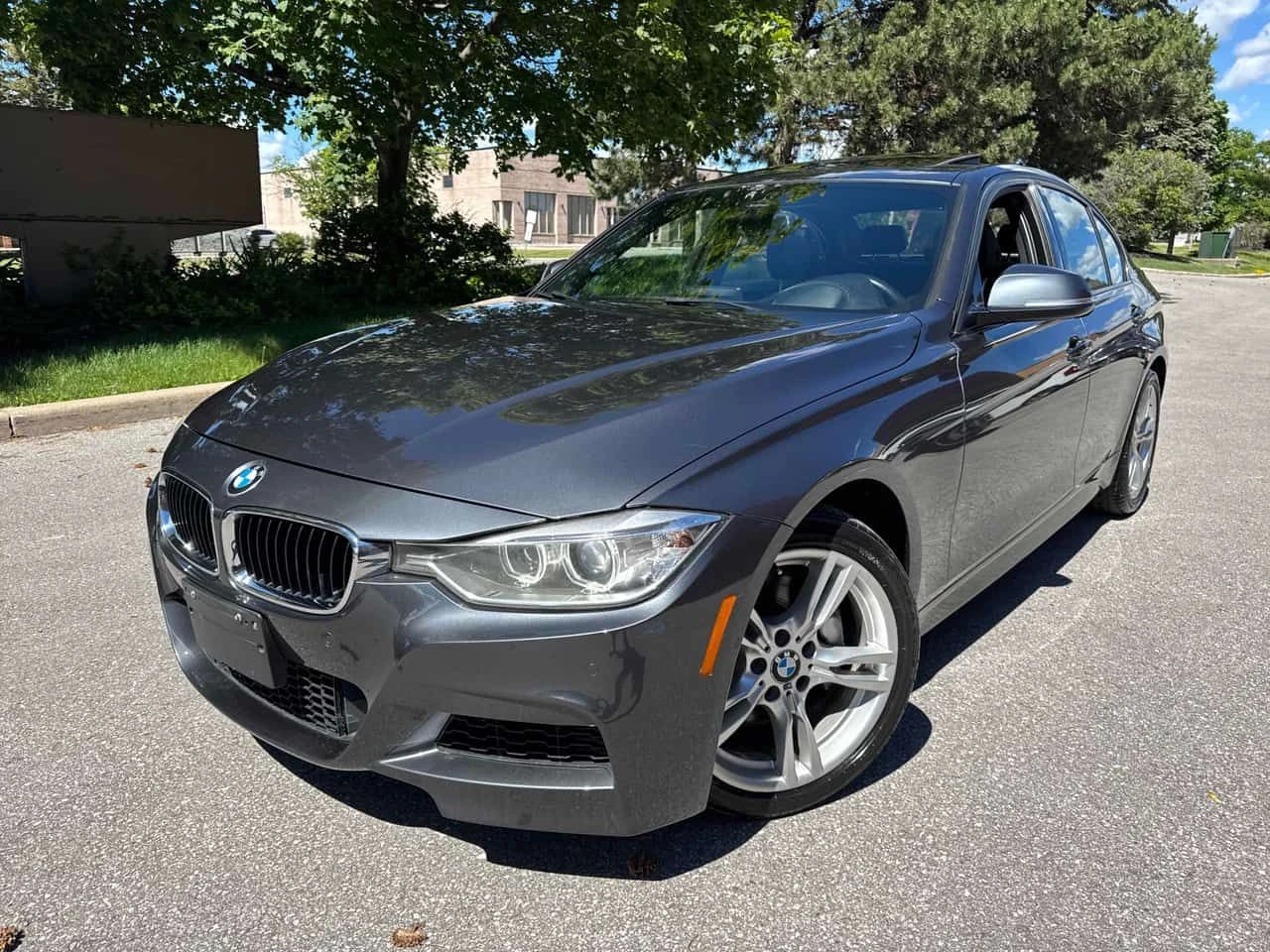 BMW 335 | HUD | M PACK | HARMAN KARDON | CARFAX | 