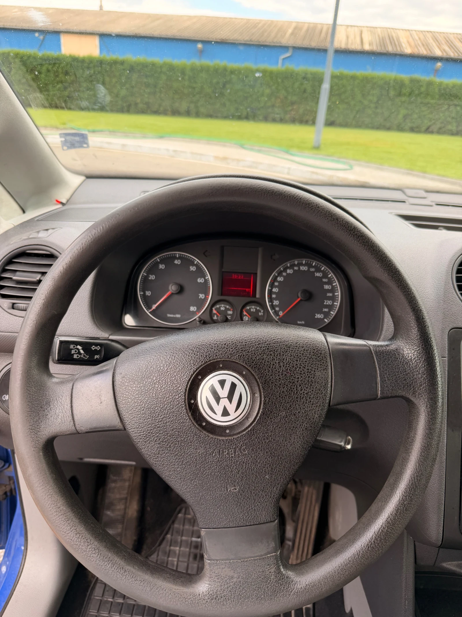 VW Caddy, снимка 3 - Автомобили и джипове - 55196698