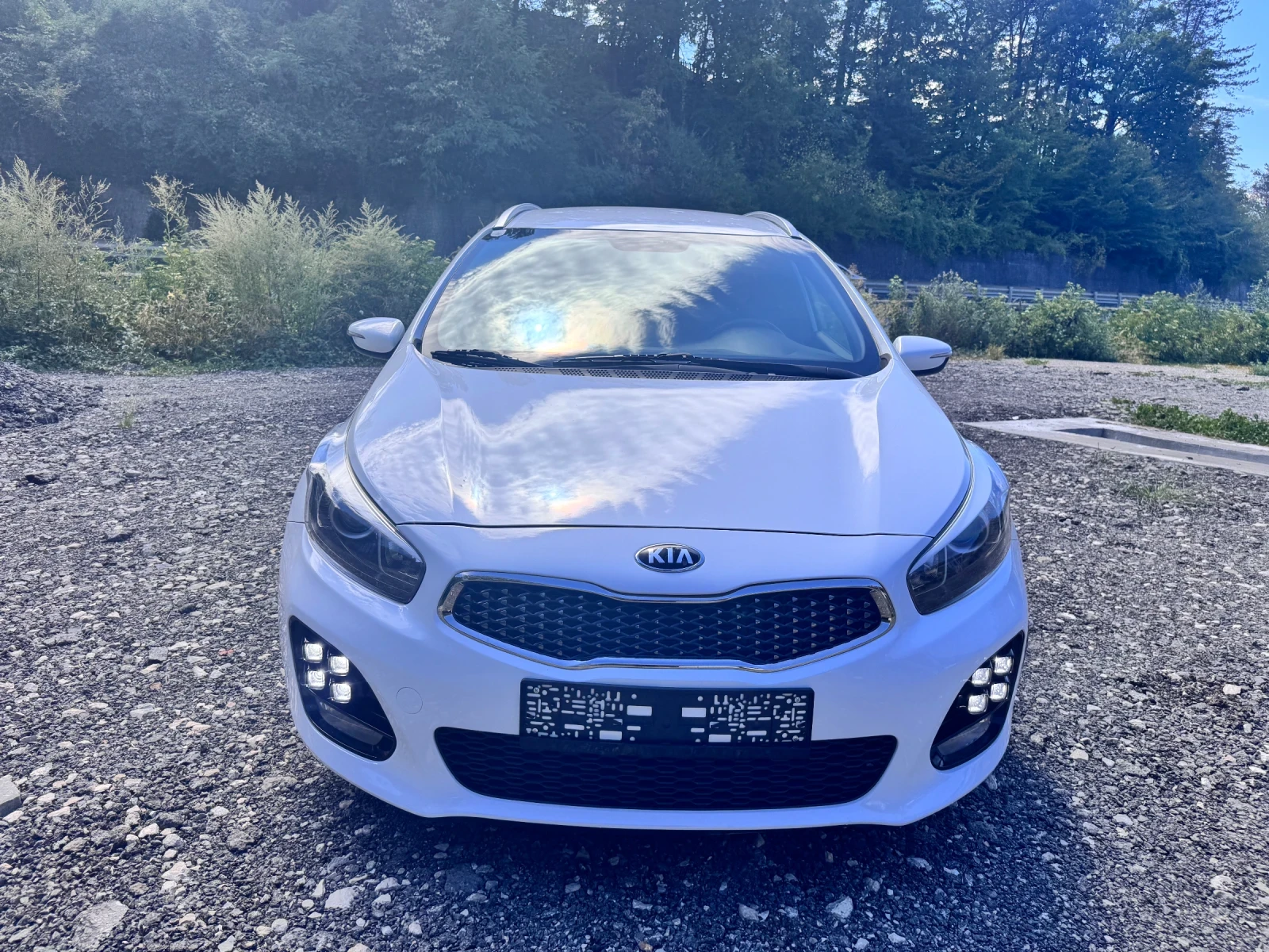 Kia Ceed 1.6CRDI* GTLine* Automat* , снимка 3 - Автомобили и джипове - 55724604