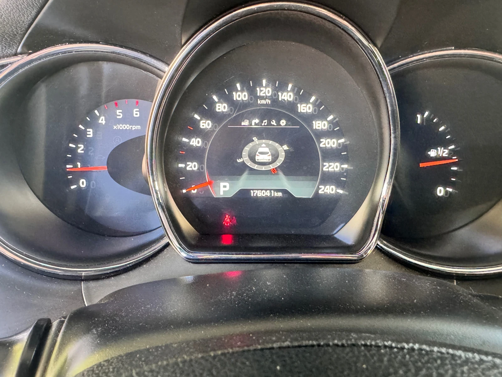 Kia Ceed 1.6CRDI* GTLine* Automat* , снимка 11 - Автомобили и джипове - 55724604