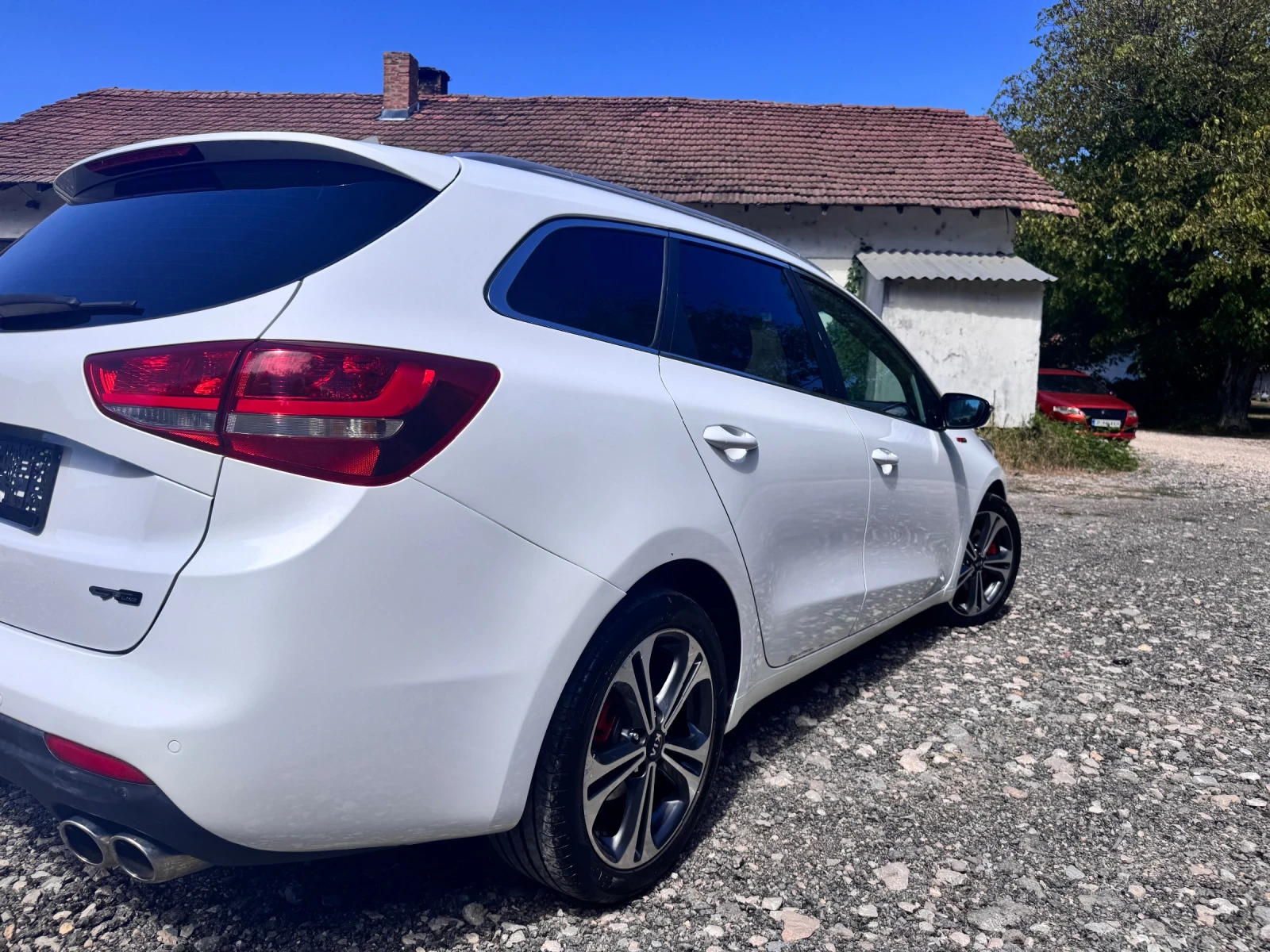 Kia Ceed 1.6CRDI* GTLine* Automat* , снимка 5 - Автомобили и джипове - 55724604