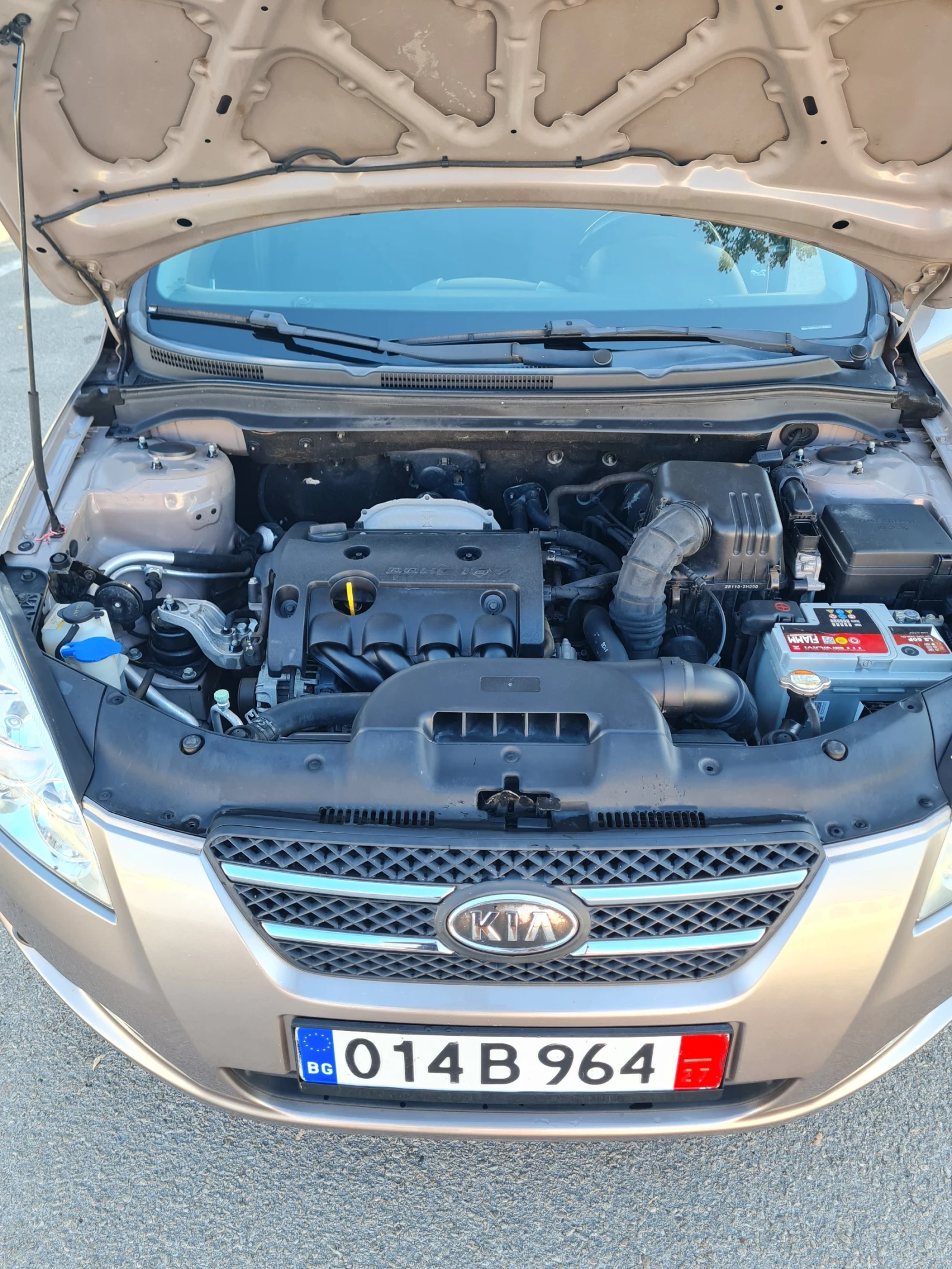 Kia Ceed 1.6куб.115к.с., снимка 13 - Автомобили и джипове - 55998977