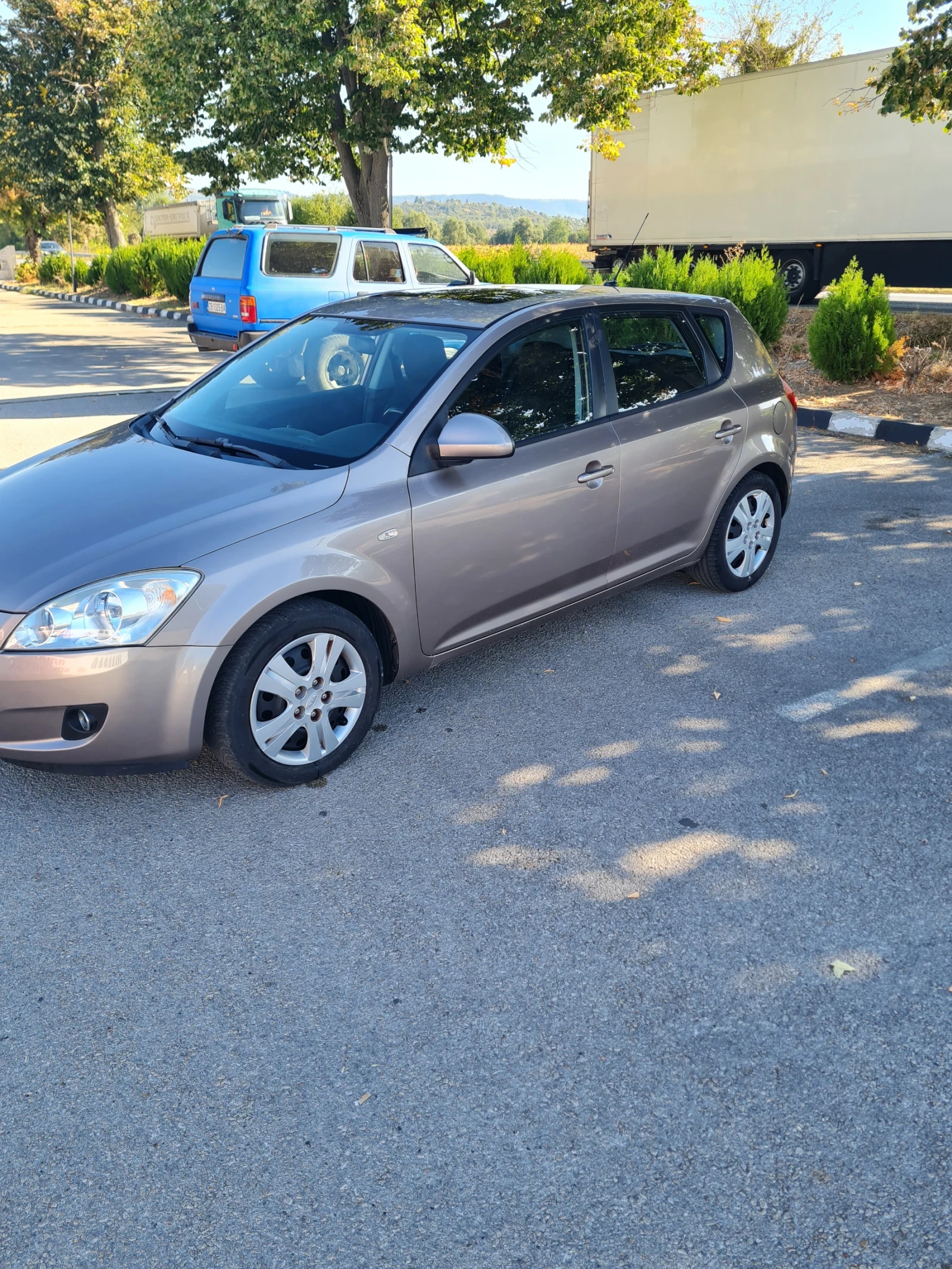 Kia Ceed 1.6куб.115к.с., снимка 5 - Автомобили и джипове - 55998977