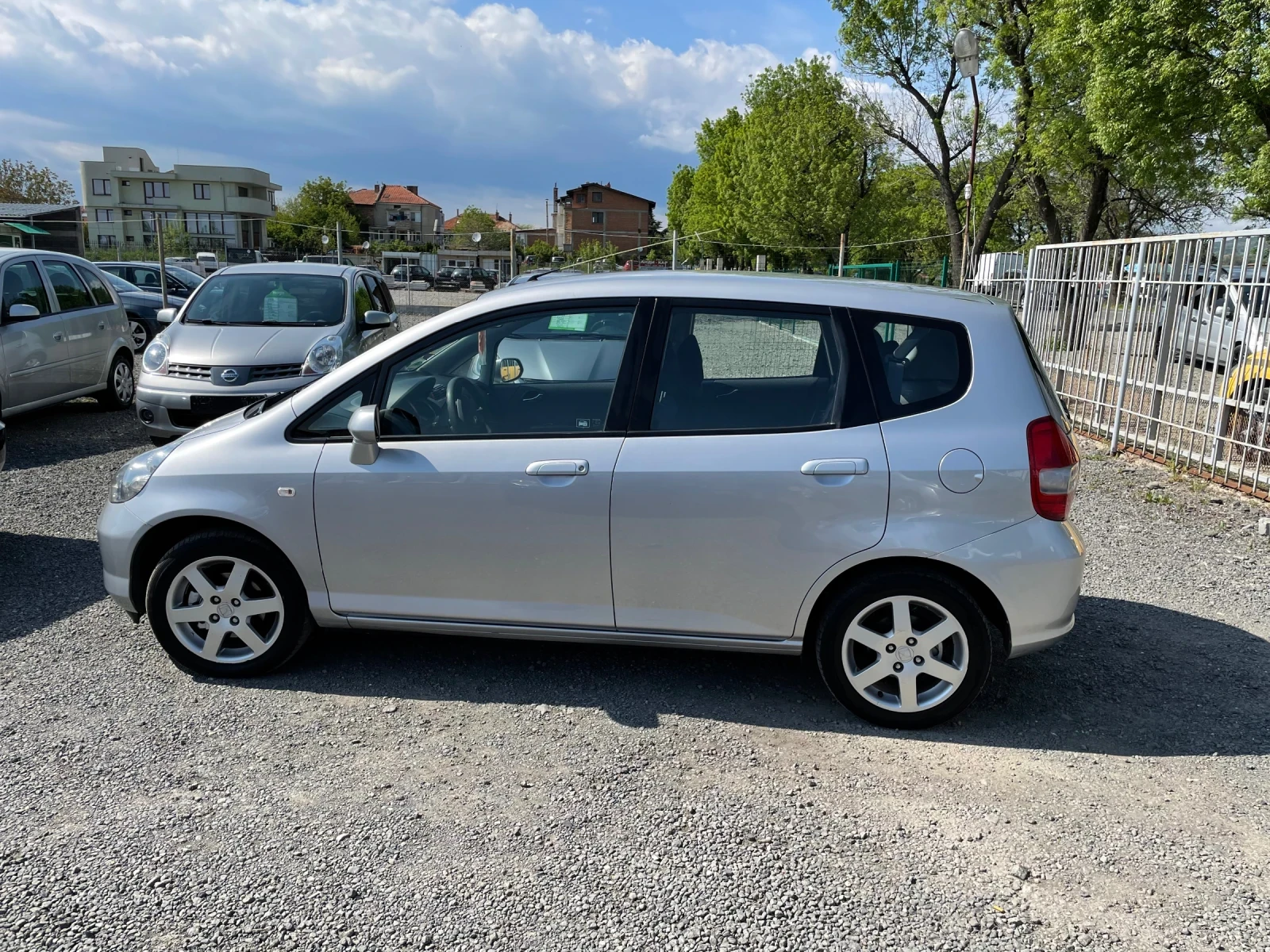 Honda Jazz 1.4, снимка 12 - Автомобили и джипове - 56039206